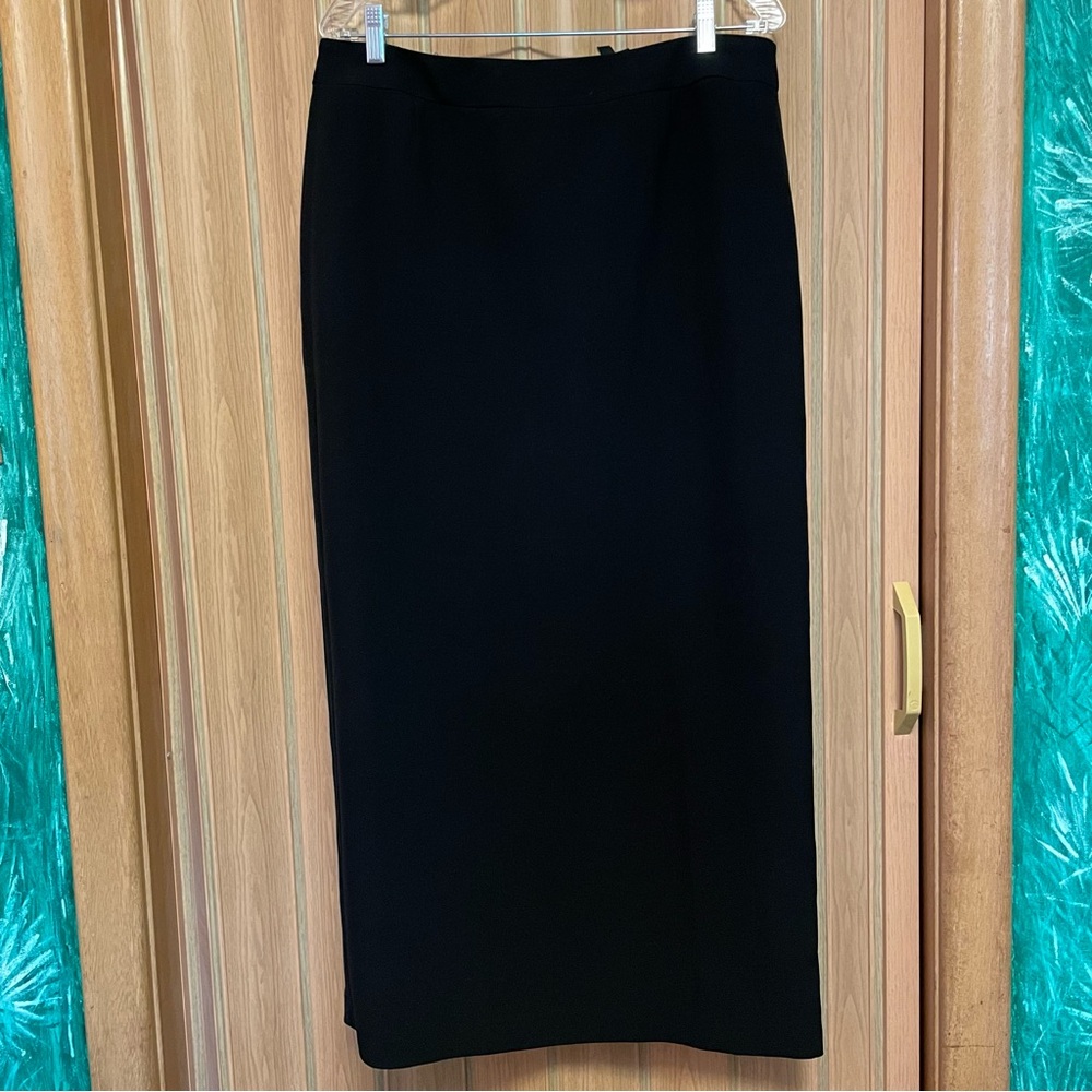 Ricki's Classic Black Skirt